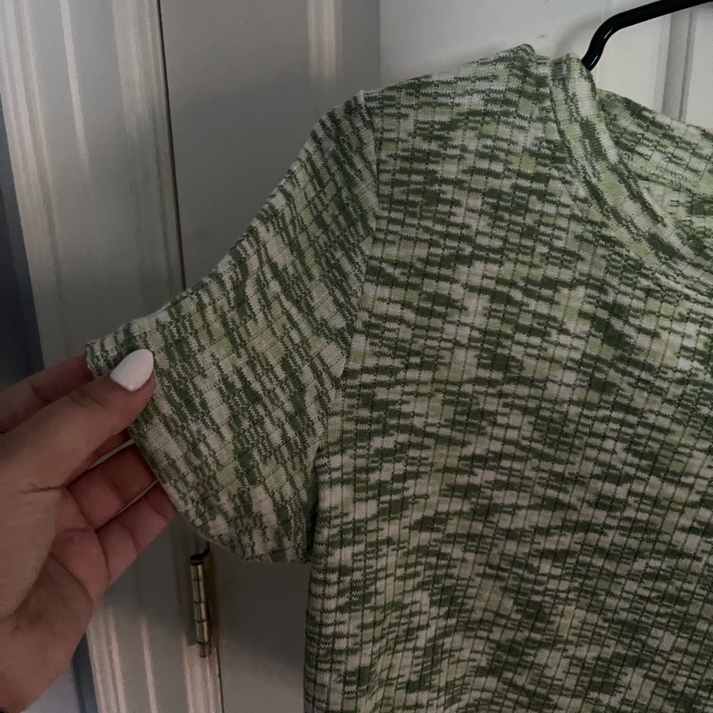 Cropped top - Picture 3 of 4